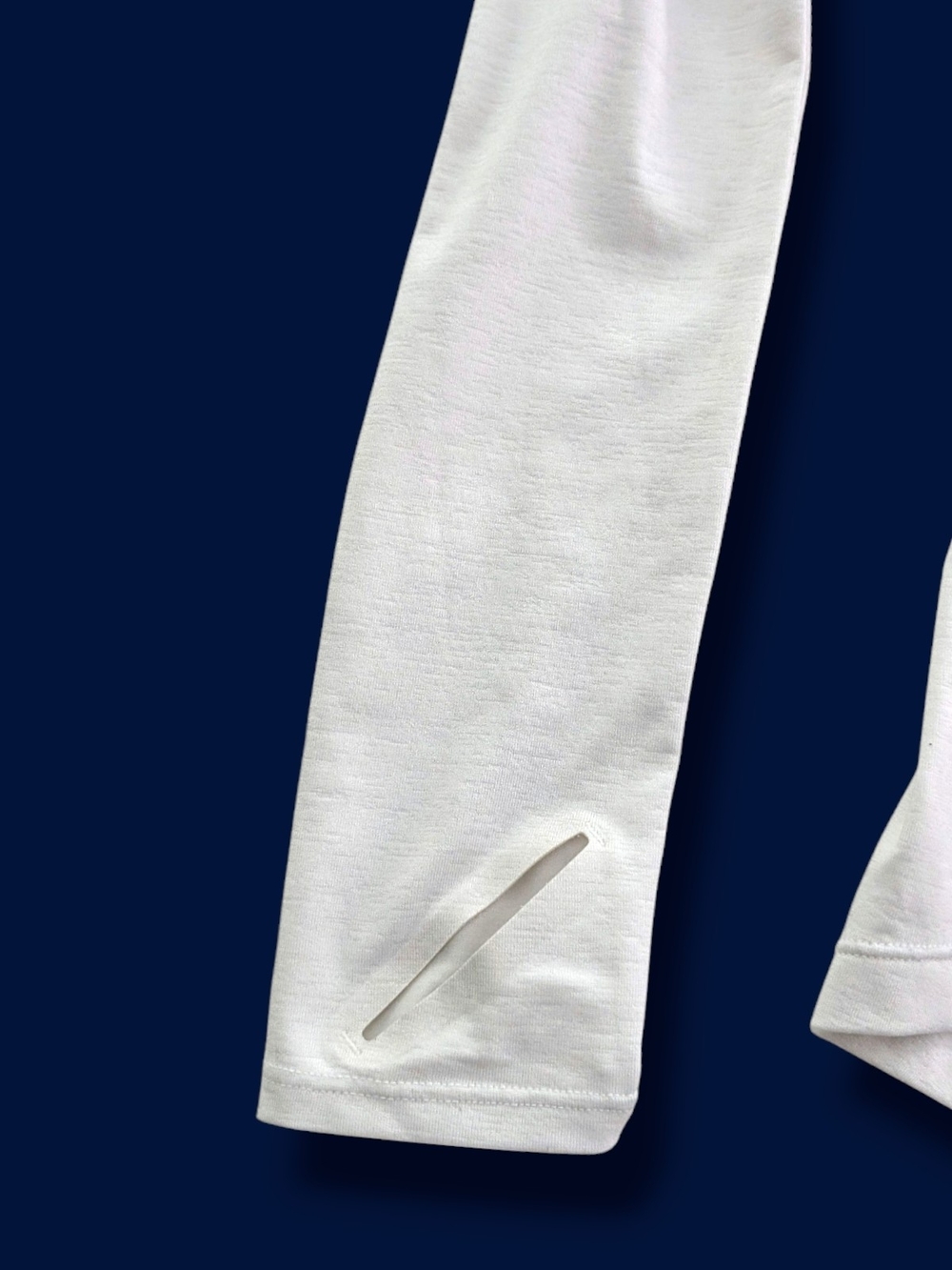 NWOT Athleta White Long-Sleeve Performance Tee With Roughing, Size Small - Picture 7 of 13